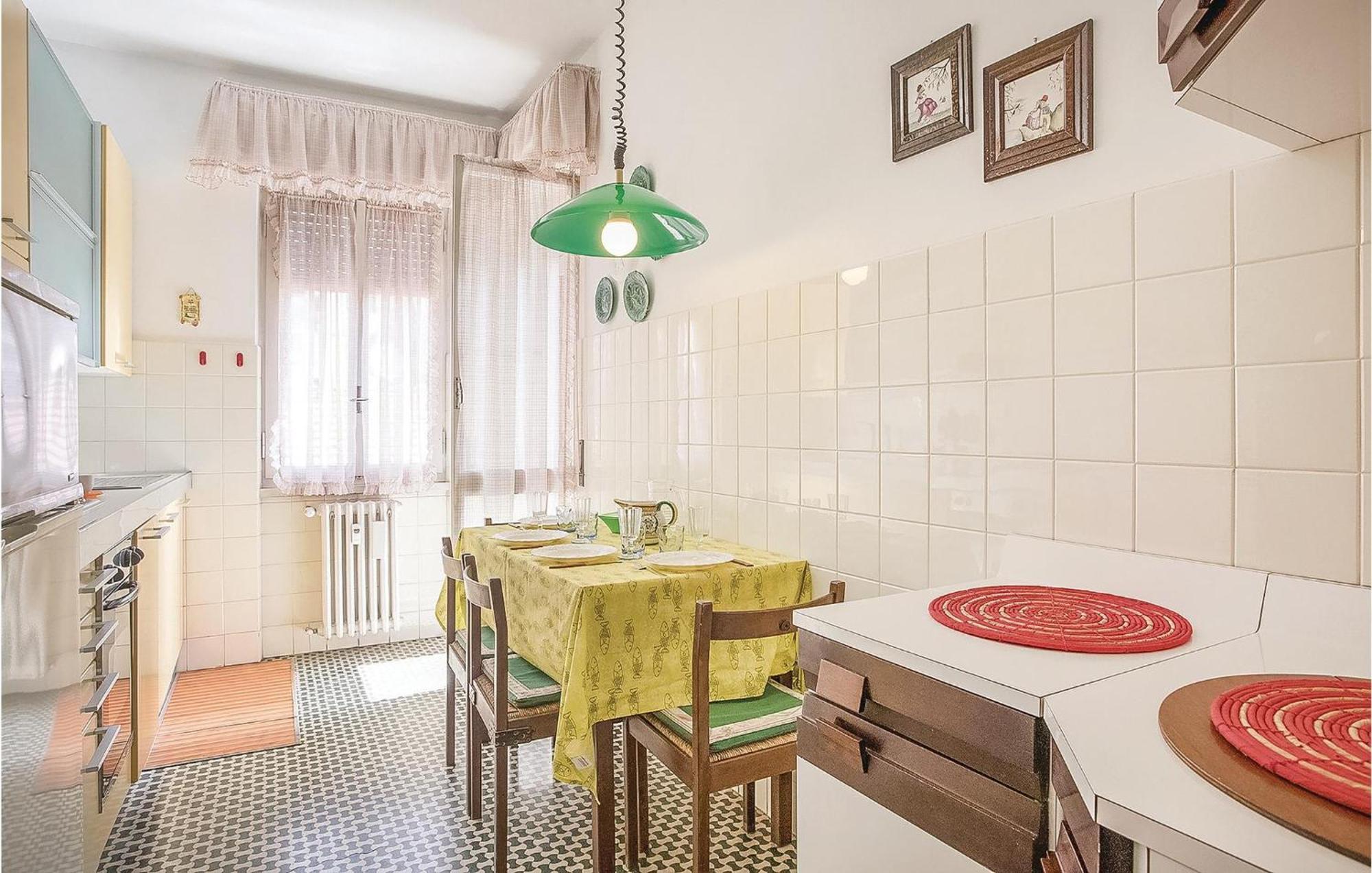 Awesome Apartment In Rapallo Ge With Kitchen Sant'Anna  Экстерьер фото